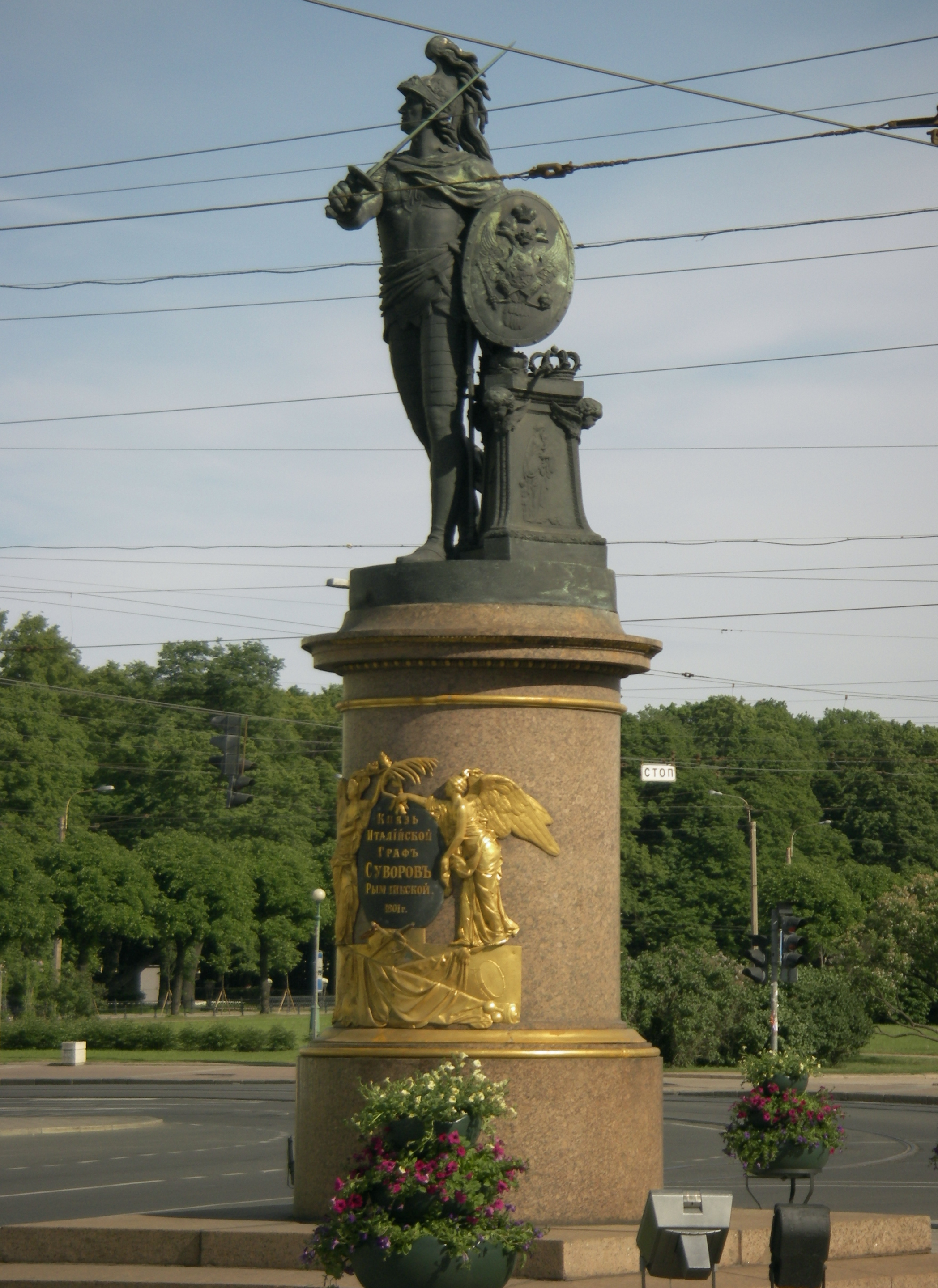 Памятник суворову в санкт петербурге на марсовом поле фото